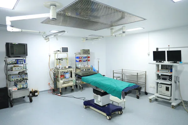 Spine surgery at Shiroya Orthopedic Hospital
