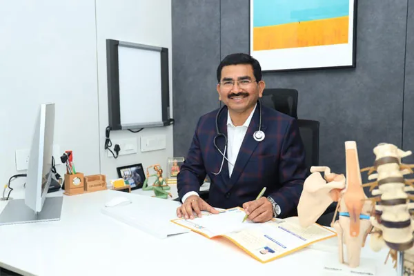 Dr. Arvind Shiroya in consultation