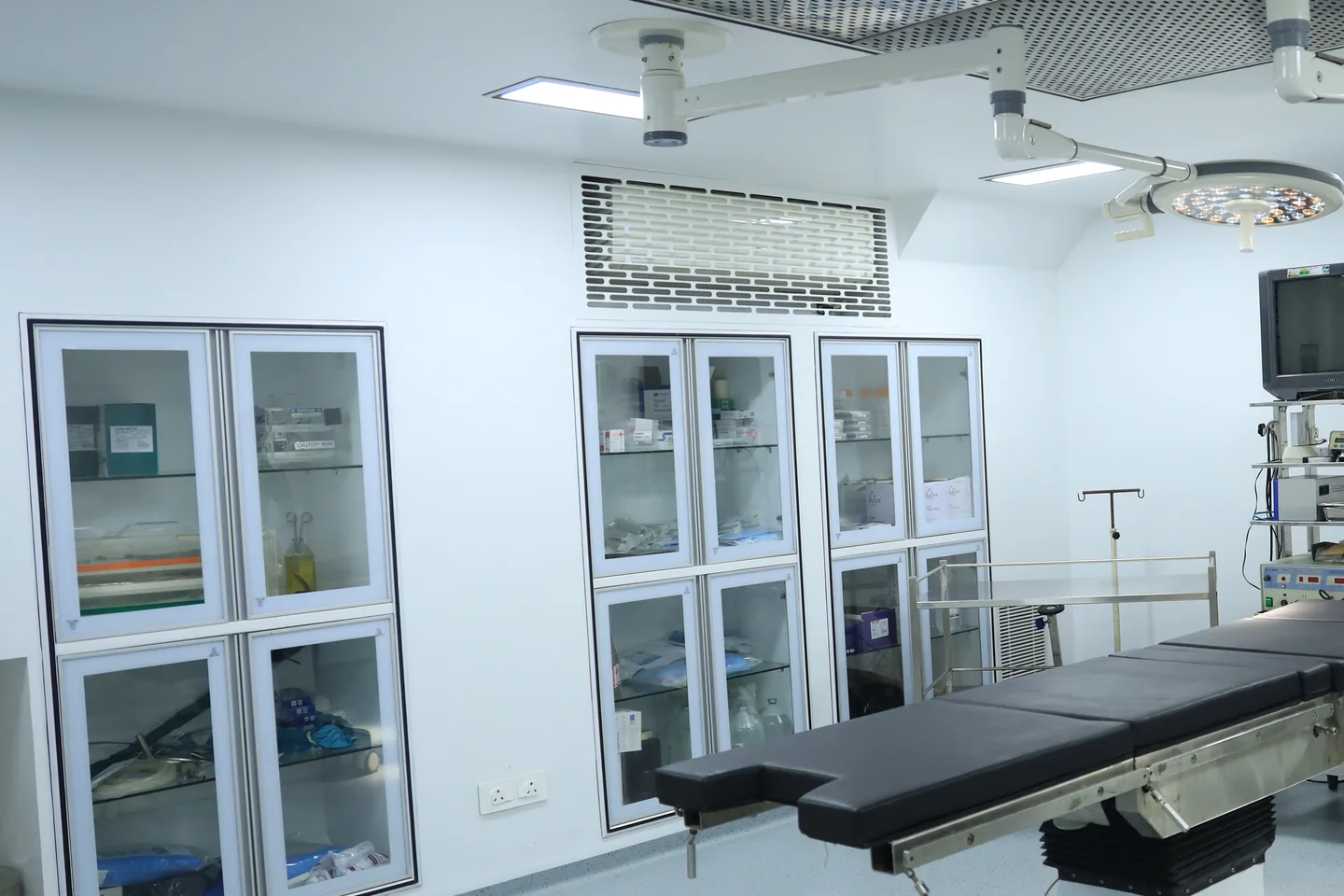 Theatre used for arthroscopy, instruments stocked in glass cabinets